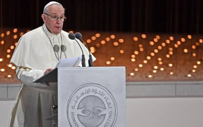 Papa Francesco: "Terrorismo e violenza negano la religione e Dio"
