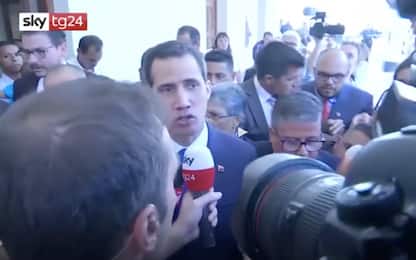 Venezuela, Guaidó a Sky Tg24: “Rischio il carcere ma non lo temo”