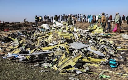 Aereo caduto, Cina e Ethiopian Airlines sospendono voli Boeing 737 Max
