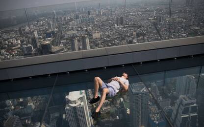 In cima al grattacielo più alto di Bangkok: foto