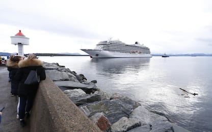 Norvegia, la nave da crociera in avaria è rientrata nel porto di Molde