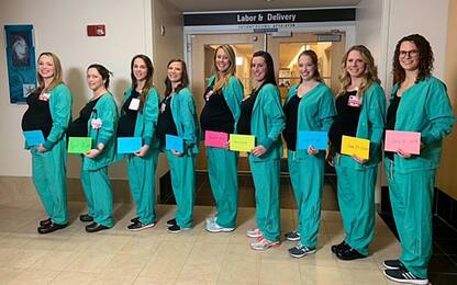 Usa, nove infermiere incinte insieme al reparto maternità di Portland