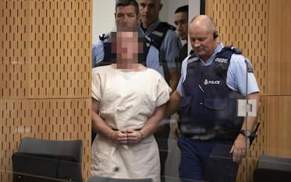 Christchurch, Tarrant incriminato con 50 capi d’accusa per omicidio