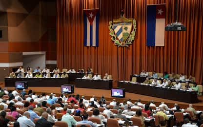 Cuba, approvata la nuova Costituzione: l'isola apre al mercato