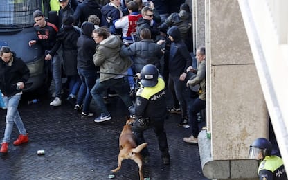 Ajax-Juve, scontri Amsterdam. Salvini: Arrestati 120 tifosi bianconeri