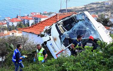 Portogallo, l’incidente del bus turistico a Madeira. FOTO