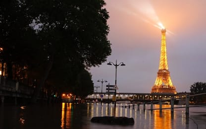 La Tour Eiffel fa 130 anni: la storia dell'opera