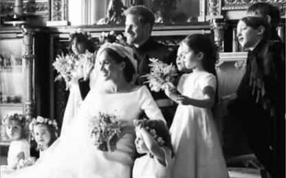Anniversario di Harry e Meghan, ecco le immagini inedite delle nozze 