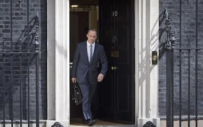 Brexit, Dominic Raab si candida a leader Conservatori per il post May 