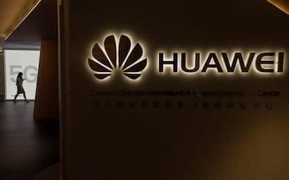 Huawei, il Mate 30 potrebbe essere senza Android per il bando Usa