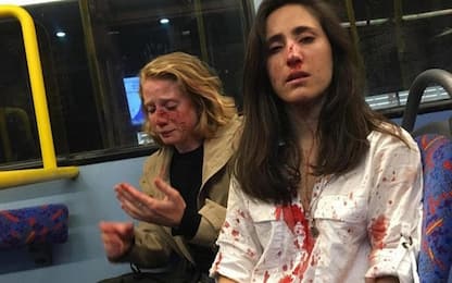 Londra, rifiutano di baciarsi: coppia lesbica picchiata su un bus