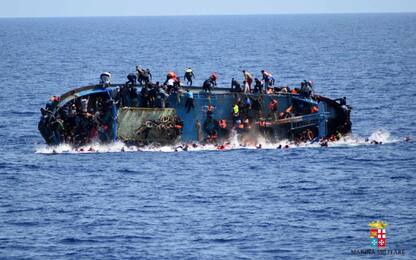 Libia, affondano due barconi: 45 morti e 70 dispersi
