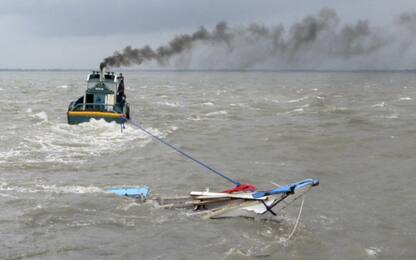 Filippine, 3 traghetti rovesciati a causa del maltempo: 25 morti 
