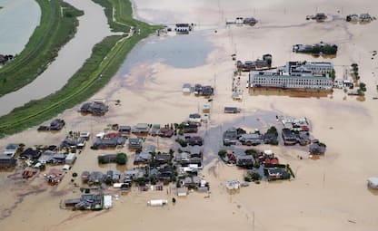Alluvioni in Giappone, due morti e un milione di evacuati