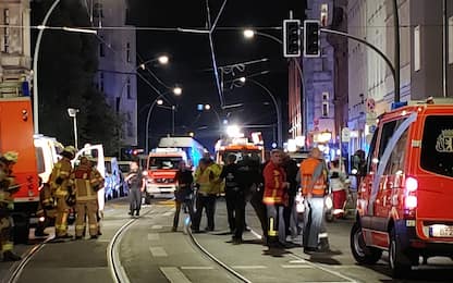 Berlino, auto a folle velocità su un marciapiede: almeno 4 morti
