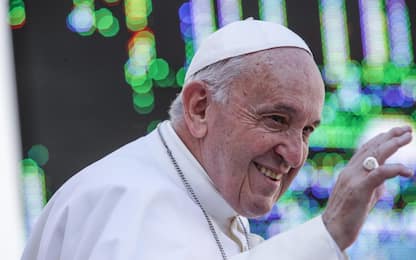 Papa Francesco dona struttura in Vaticano per ospitare i senzatetto