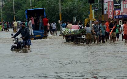 India, la furia dei monsoni uccide 100 persone 