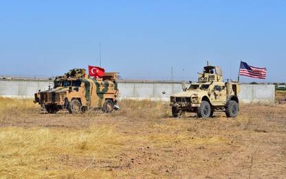 Siria, la Turchia pronta a invadere il Nord. Usa ritirano le truppe