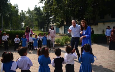 william_kate_pakistan_hero3