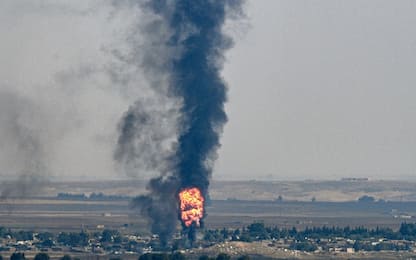 Siria, l'accusa dei curdi: Turchia usa bombe con fosforo e napalm