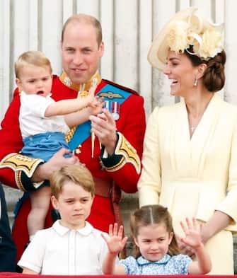 William e Kate, duchi di Cambridge, insieme ai tre figli