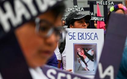 Messico, donne in piazza contro la violenza