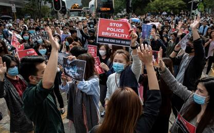 Hong Kong, Lam: “Carenze del governo”, ma nessuna apertura post voto