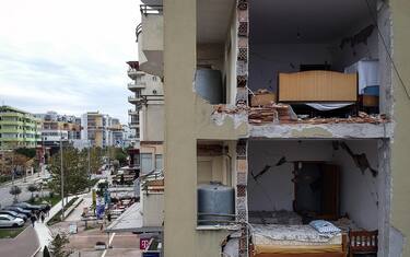Terremoto in Albania, Durazzo tra le città più colpite. FOTO
