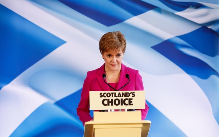 Nicola Sturgeon guida lo Scottish National Party e ha promesso un nuovo referendum di indipendenza Nicola Sturgeon guida lo Scottish National Party e ha promesso un nuovo referendum di indipendenza