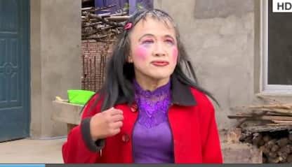 La storia della transgender più famosa della Cina. VIDEO