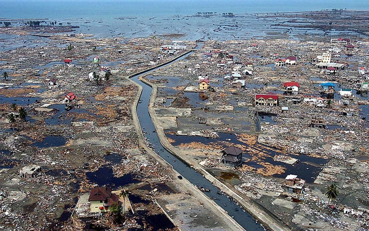 indonesia-15-anni-fa-lo-tsunami-che-caus-230mila-morti-foto-sky-tg24