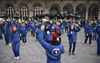 Francia, nuovo sciopero contro riforma pensioni. FOTO