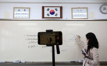 Coronavirus, Sud Corea: didattica online da aule vuote. FOTO