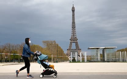 Coronavirus, in Francia oltre 14mila morti. Attesa per discorso Macron