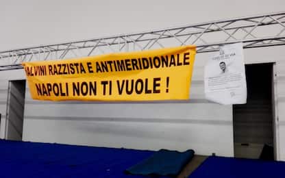 Napoli, tensione per l'arrivo di Salvini