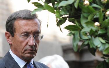 Riciclaggio, sequestro da un milione di euro a Gianfranco Fini