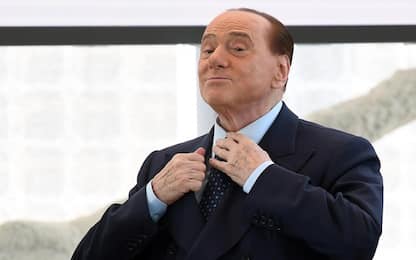 Berlusconi: cosa mi piace di Trump? La moglie. M5S senza arte né parte