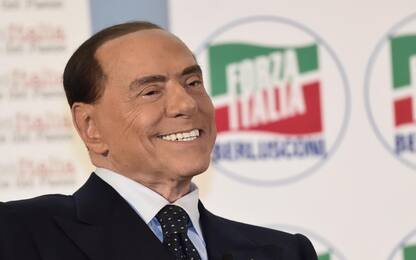 Berlusconi: “In campo come nel ’94, mi sento 40 anni”. Poi attacca M5s