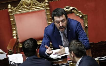 Migranti, Salvini accusa Malta: “Abbandonano gommone con 200 persone”