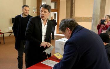 Pd, Renzi su Zingaretti: “Vittoria bella. Basta col fuoco amico”
