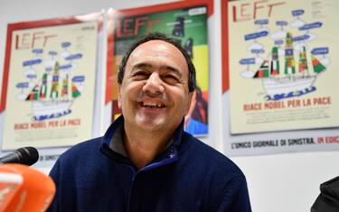 Mimmo Lucano dopo la sentenza della Cassazione: "Primo raggio di luce"