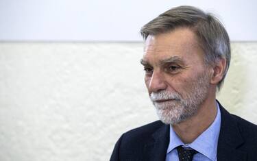 Coronavirus, PD: contributo da chi guadagna 80mila euro. No dal M5s