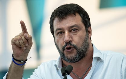 Salvini: "Ruini mi ha commosso. Chiederò incontro a Liliana Segre"