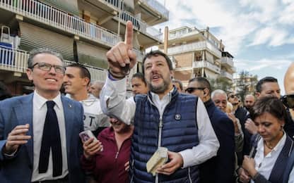 Ostia, Salvini attacca il governo: “Paranoici e incapaci”