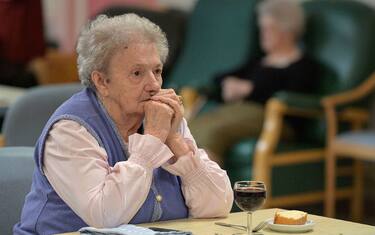 Alzheimer, gli effetti cambierebbero a seconda della lingua parlata