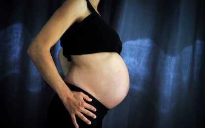 Antibiotici prescritti a una donna incinta su due, Iss: “Allarmante”