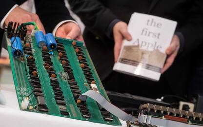 Apple-1, all'asta il primo computer progettato da Jobs e Wozniak