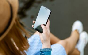 I figli adolescenti non vi rispondono al telefono? Ora c'è una soluzione