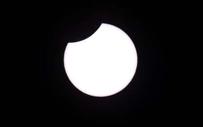 Eclissi, la Luna si oscura per l'ultima volta nell'anno