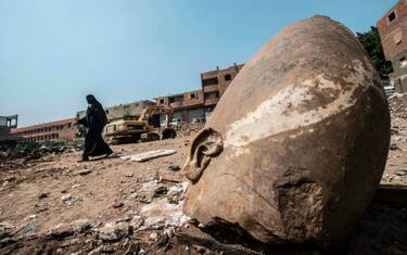 Cairo, le foto della statua di Ramses II